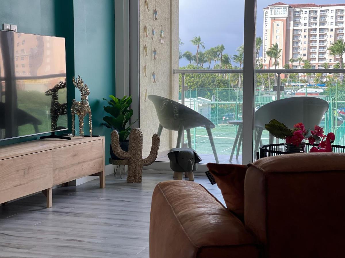 Luxury Ocean View Condo @ Aruba'S Palm Beach Exterior foto